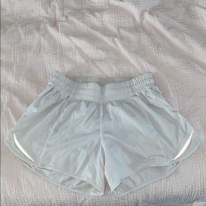 White lulu lemon bitty hot shorts 4” seam